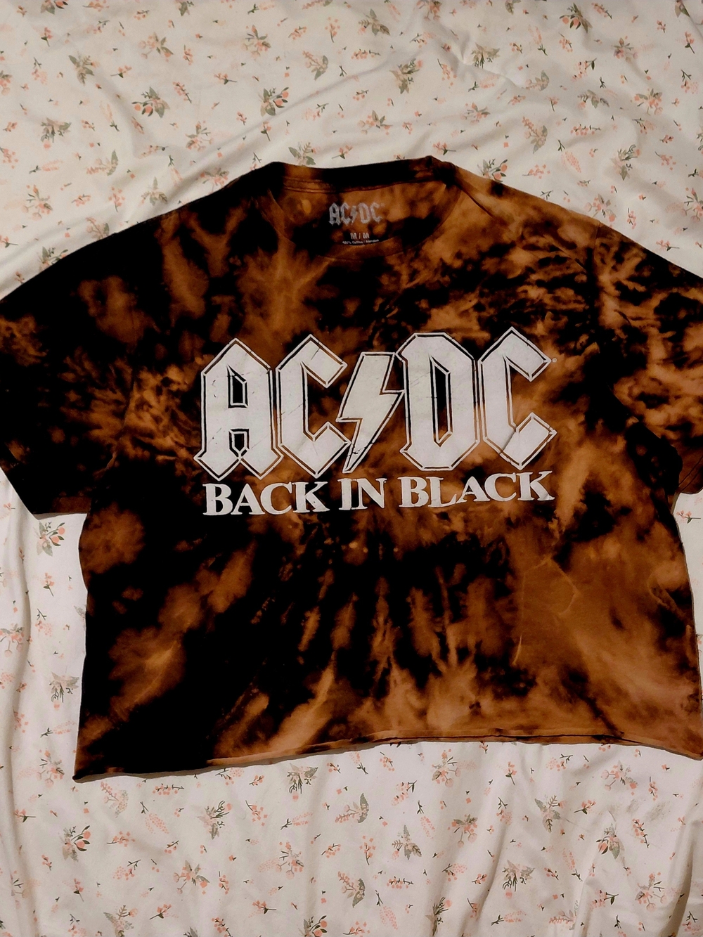 AC/DC Juniors 'Back In Black' Tie-Dye Tee - Black & Brown